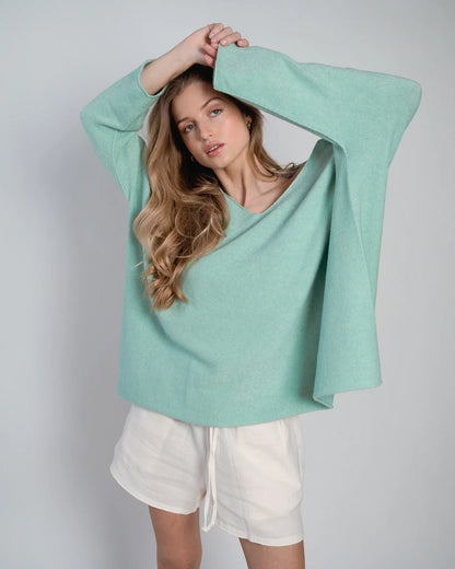 Laura Pullover V-Neck