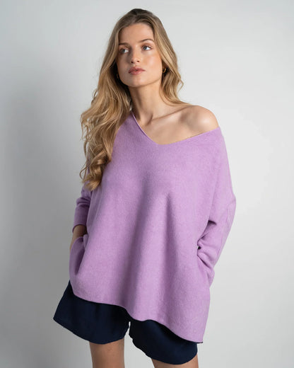Laura Pullover V-Neck