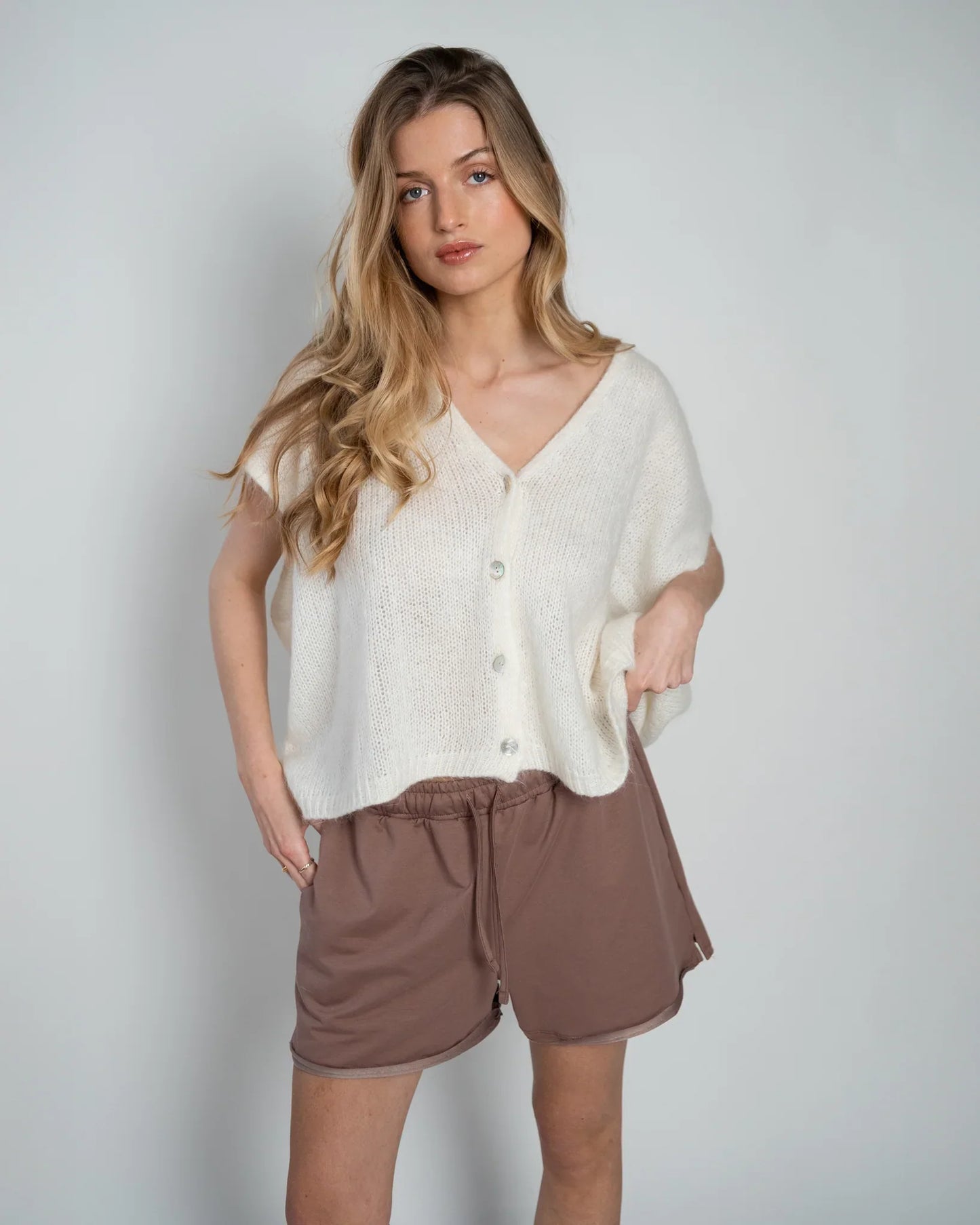 Elli Sleeveless V-Neck
