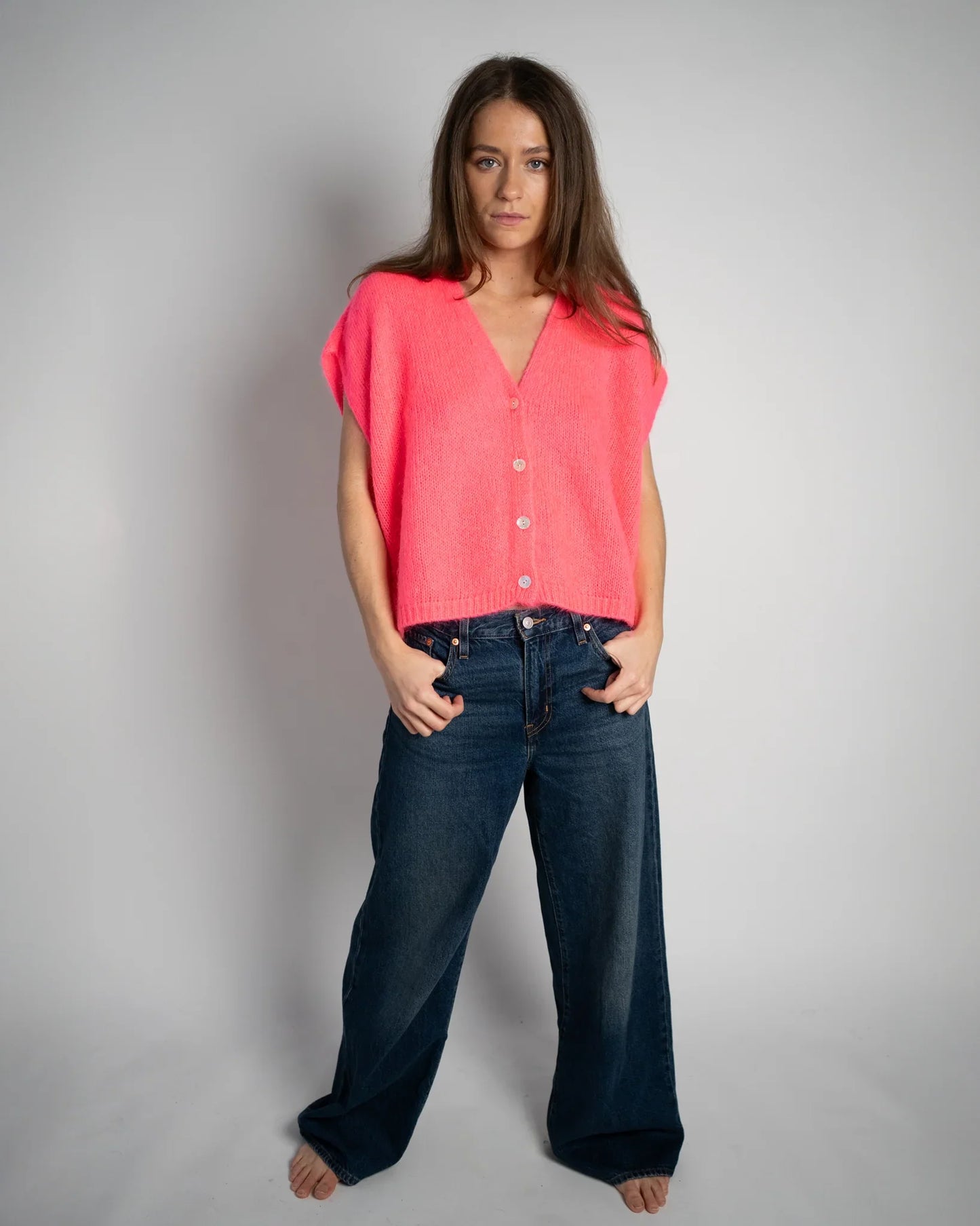 Elli Sleeveless V-Neck