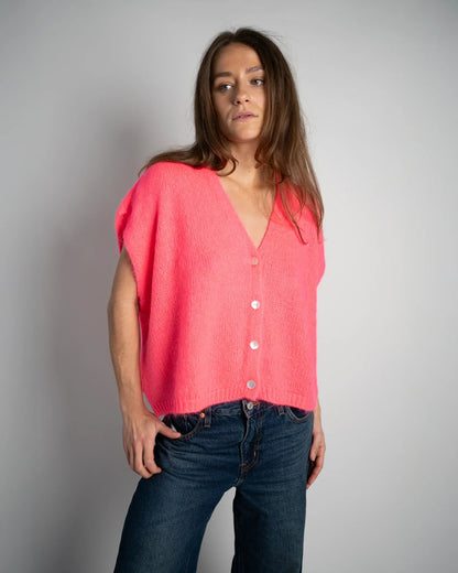 Elli Sleeveless V-Neck
